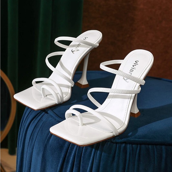 Vivianly white Heels size 9 - Picture 4 of 10